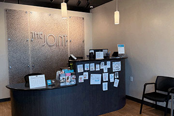 The Joint Chiropractic Sandy Plains Front Desk