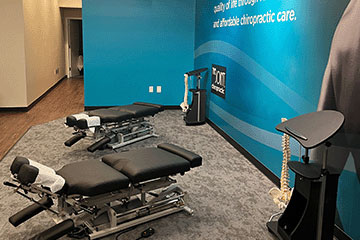 The Joint Chiropractic Trussville Adjustment Bay