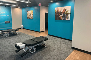 The Joint Chiropractic West Des Moines Adjustment Bay