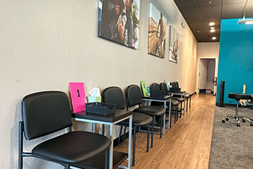 The Joint Chiropractic Park West Adjustment Bay