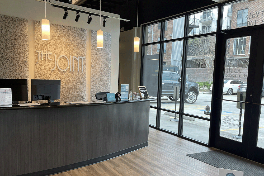 The Joint Chiropractic Heights at Yale & 21st Front Desk