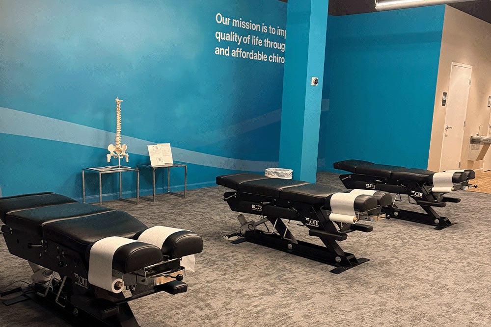 The Joint Chiropractic Loganville Adjustment Bay