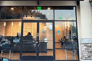 The Joint Chiropractic Calvine Pointe Exterior