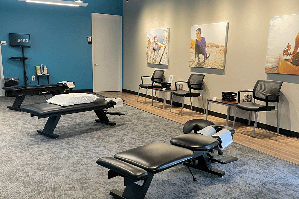 The Joint Chiropractic Heights at Yale & 21st Adjustment Bay