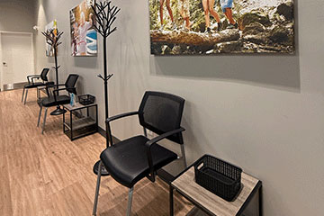 The Joint Chiropractic Hilltop Adjustment Bay